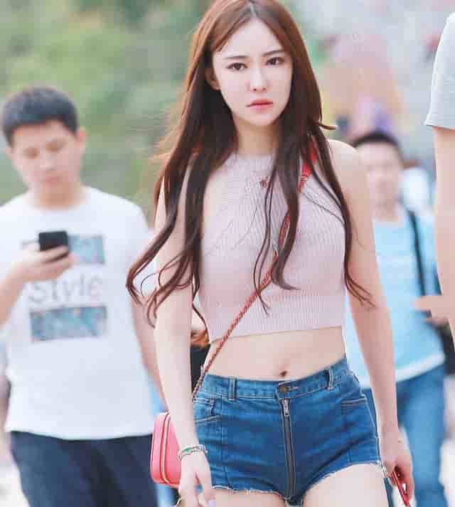 女人喜欢男人都有什么举动呢