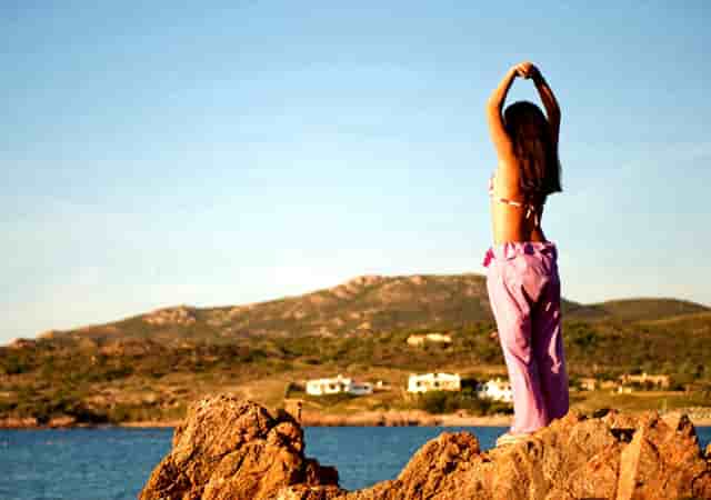 职工收入一般多少(铁路职工一年收入多少钱)